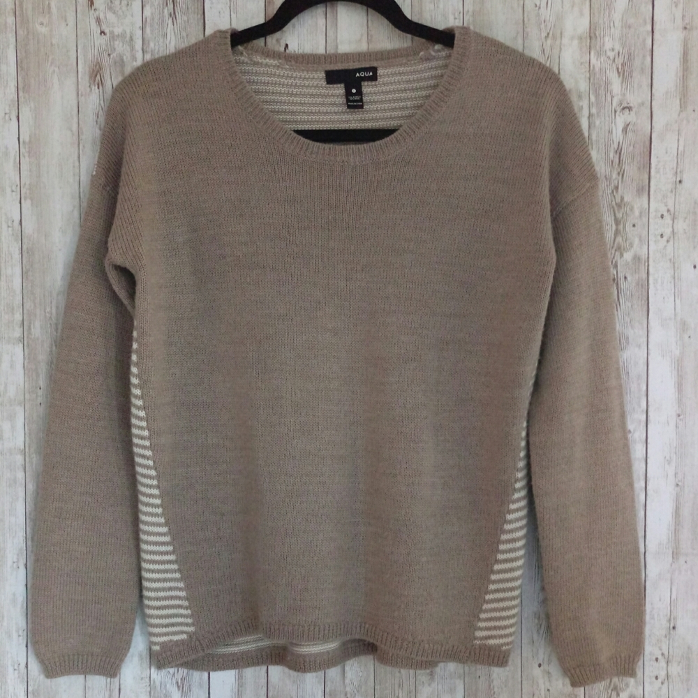 Aqua Blomingdales striped brown Sweater Size S - Picture 2 of 7
